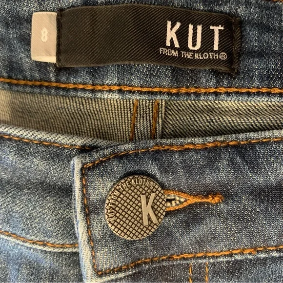 Kut from the Kloth Catherine Boyfriend Jean Shorts Size 8 Cuffed Distressed - Picture 2 of 16